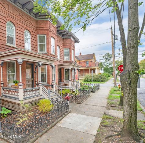 192 Grand Avenue Saratoga Springs NY 12866