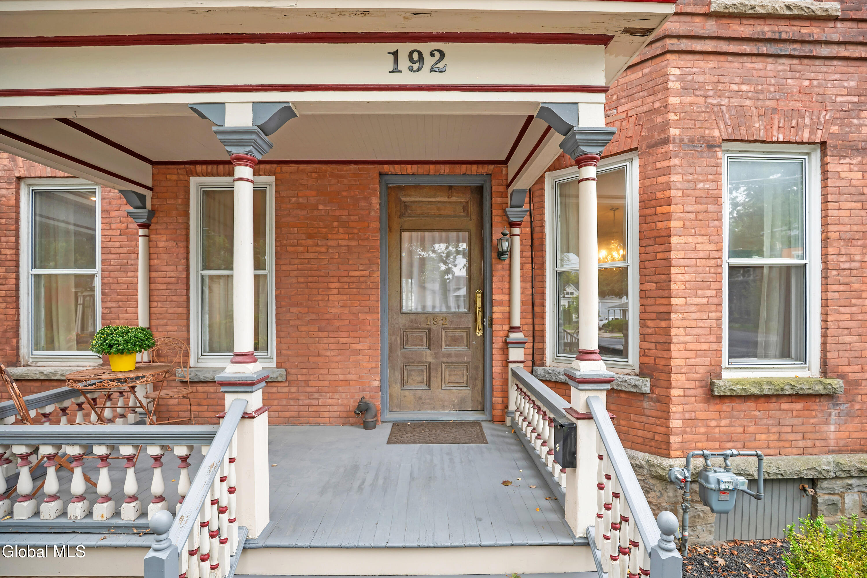 192 Grand Avenue Saratoga Springs NY 12866