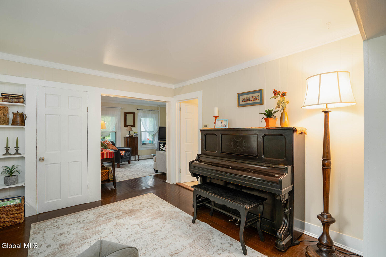 4 Ford Avenue Cambridge NY 12816