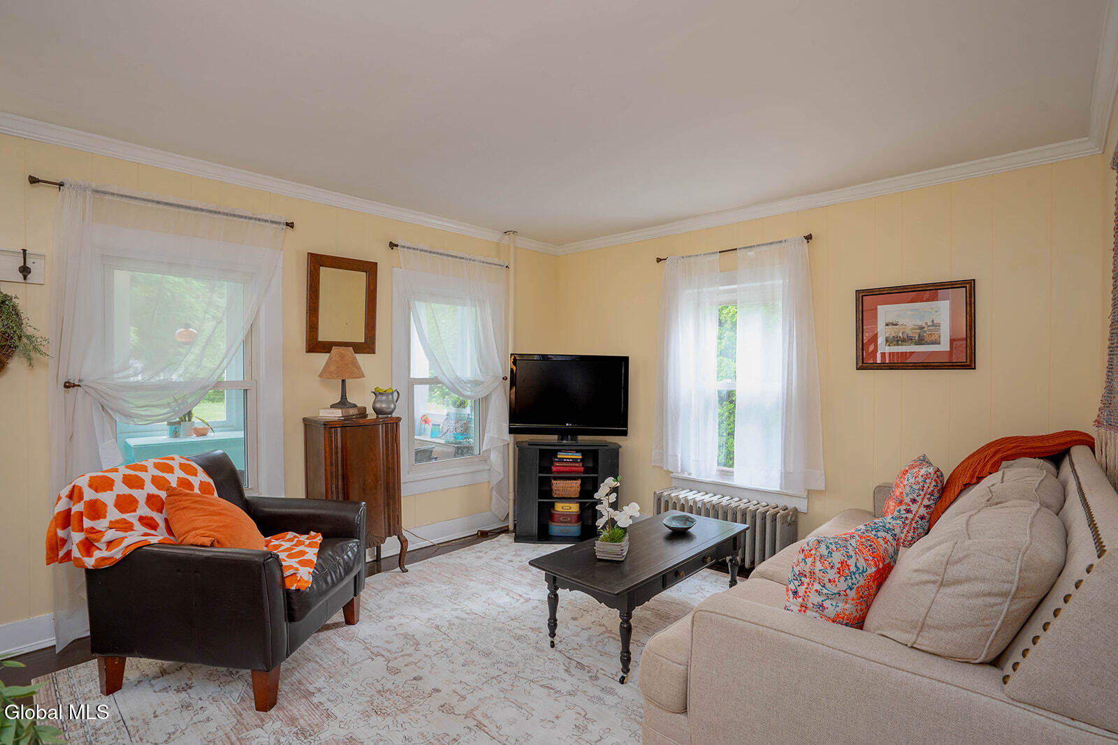 4 Ford Avenue Cambridge NY 12816