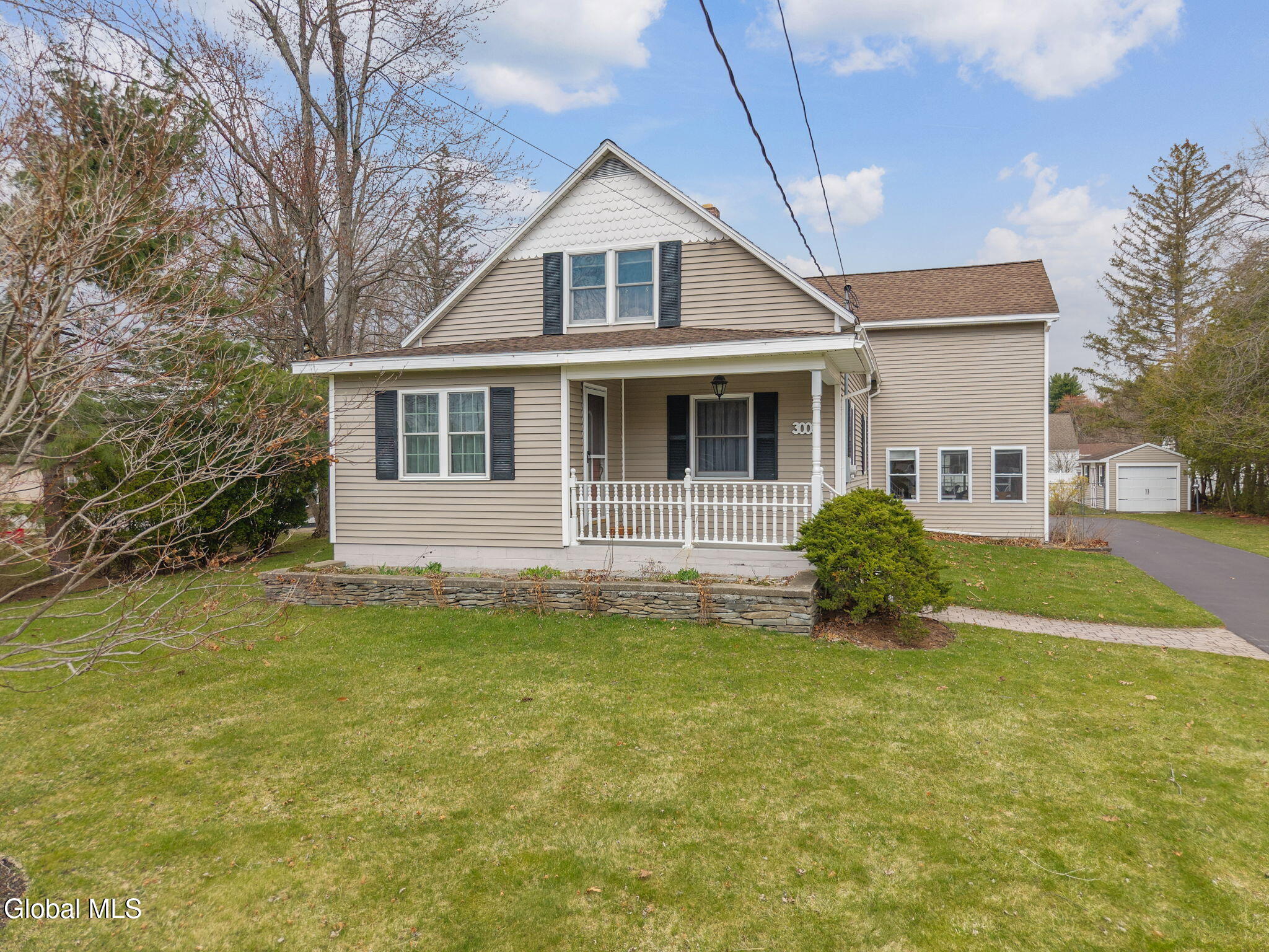 3009 Sunset Lane Schenectady NY 12303