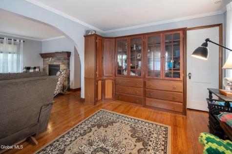 3009 Sunset Lane Schenectady NY 12303