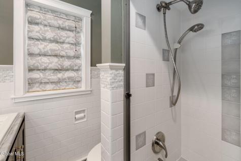 3009 Sunset Lane Schenectady NY 12303