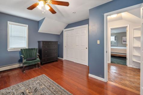 3009 Sunset Lane Schenectady NY 12303