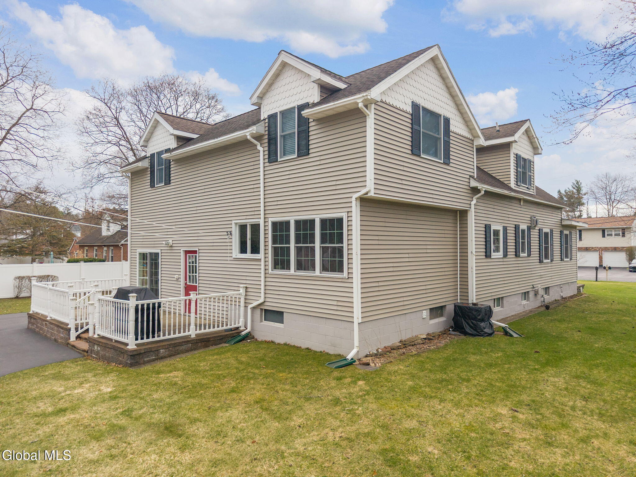 3009 Sunset Lane Schenectady NY 12303