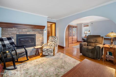 3009 Sunset Lane Schenectady NY 12303