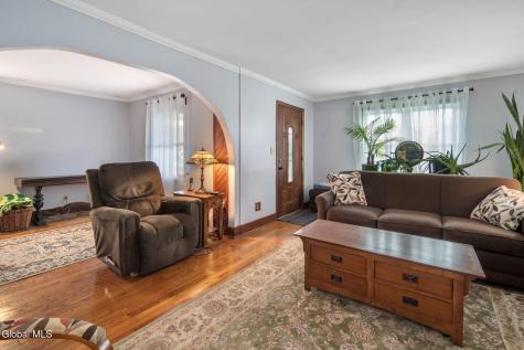 3009 Sunset Lane Schenectady NY 12303