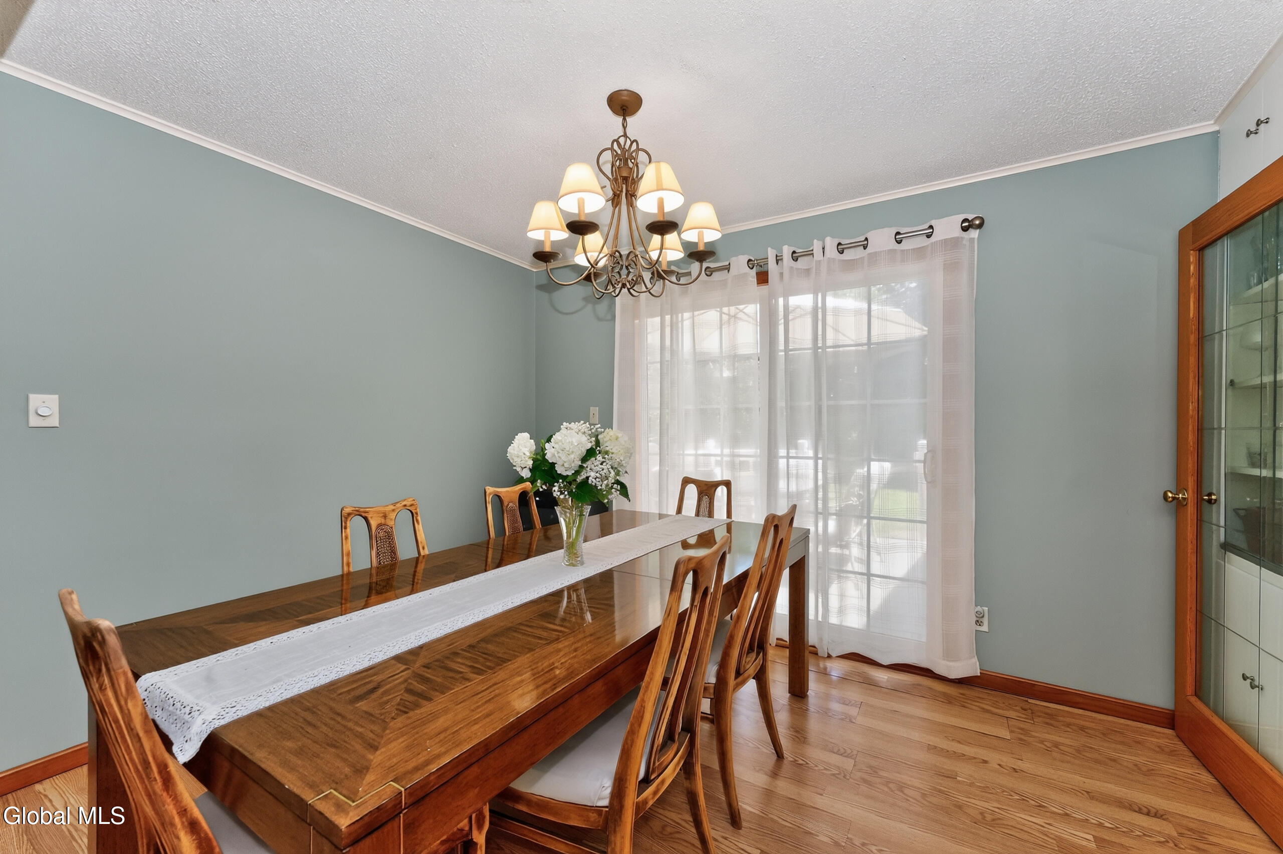 5 Knob Hill Colonie NY 12211