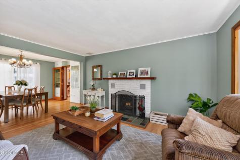 5 Knob Hill Colonie NY 12211