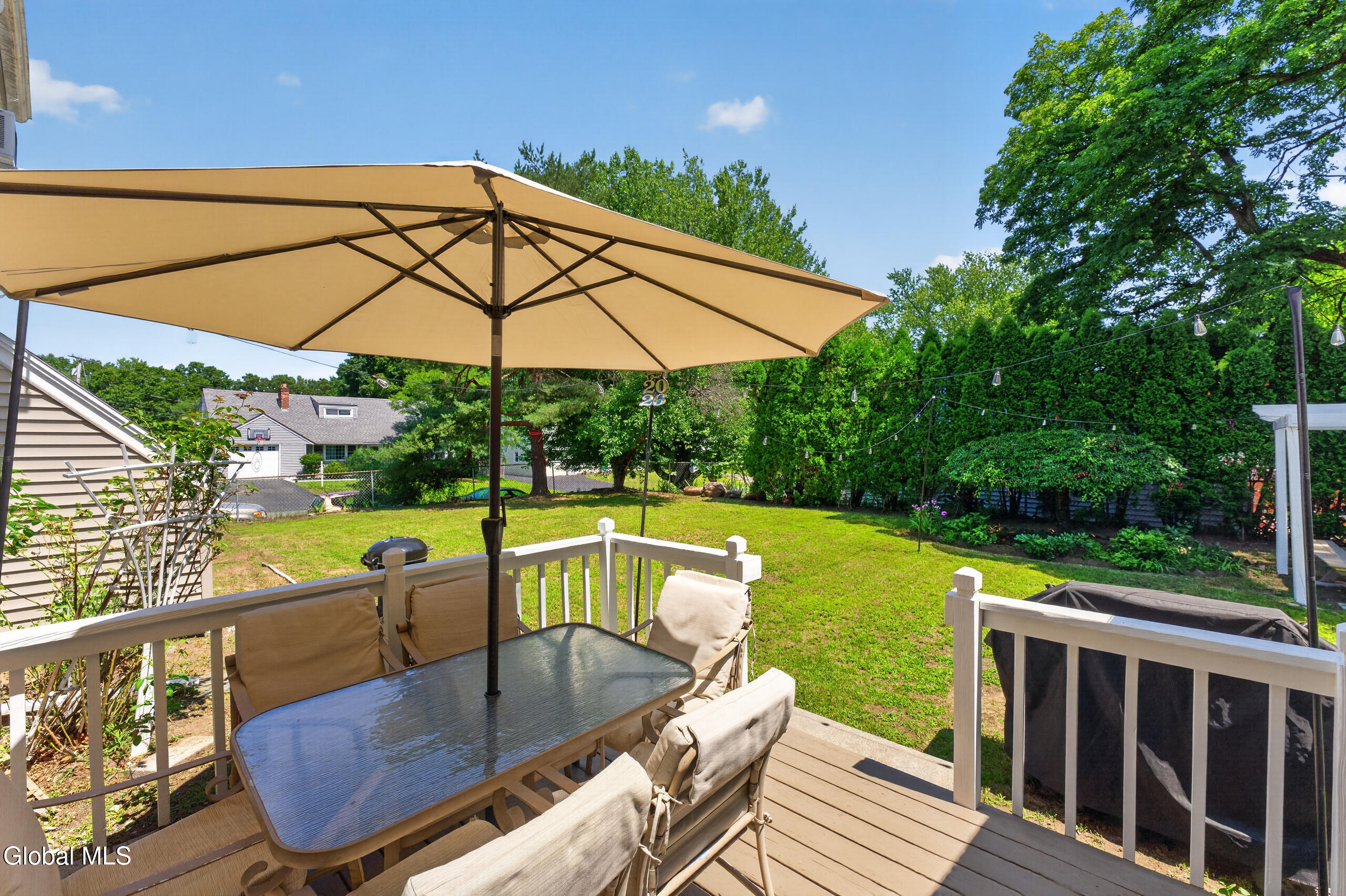 5 Knob Hill Colonie NY 12211