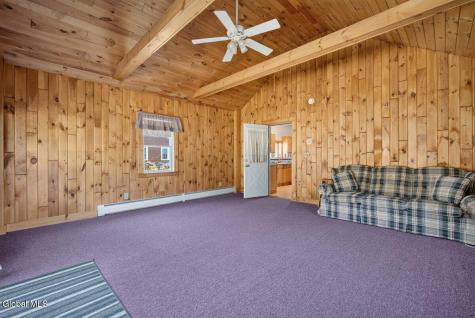 67 Hilton Road Slingerlands NY 12159