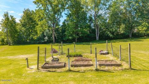 67 Hilton Road Slingerlands NY 12159