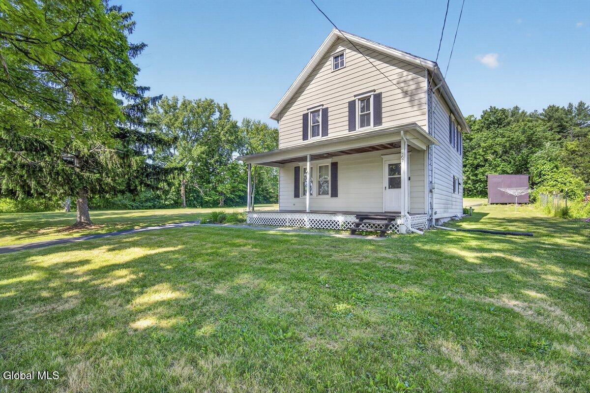 67 Hilton Road Slingerlands NY 12159
