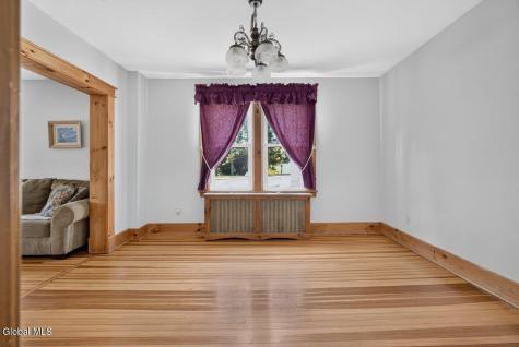 67 Hilton Road Slingerlands NY 12159