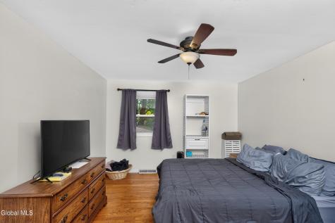 28 Rosemere Road Ballston Lake NY 12019