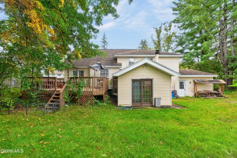 28 Rosemere Road Ballston Lake NY 12019