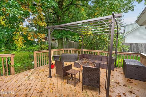 28 Rosemere Road Ballston Lake NY 12019