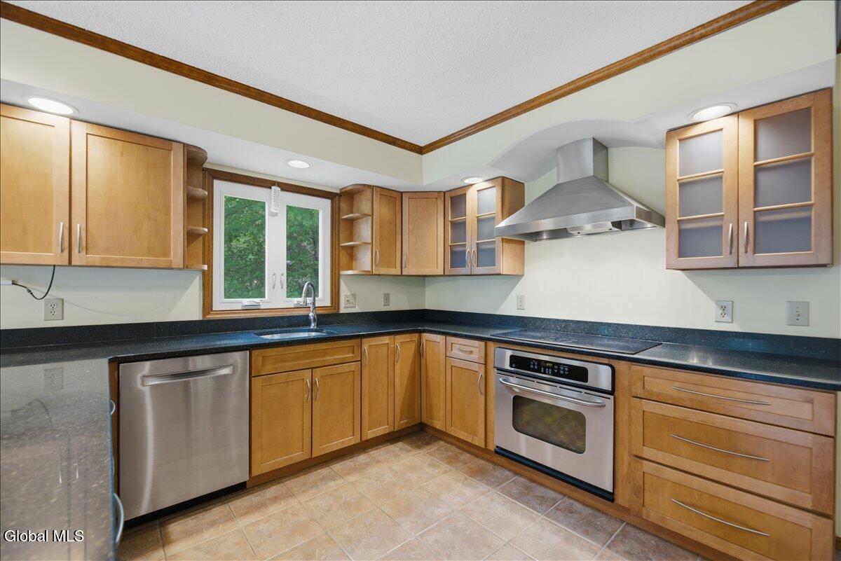 225 Walnut Lane Slingerlands NY 12159
