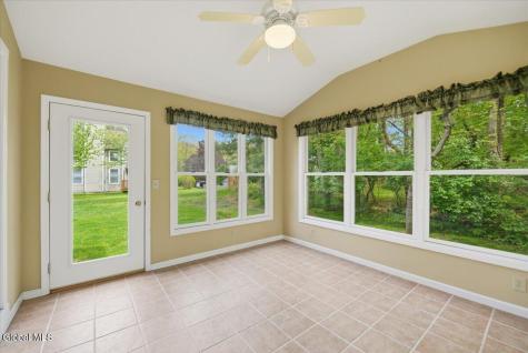 225 Walnut Lane Slingerlands NY 12159
