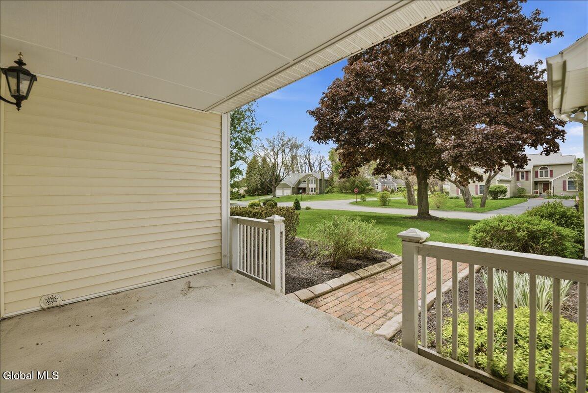 225 Walnut Lane Slingerlands NY 12159