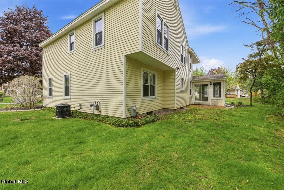 225 Walnut Lane Slingerlands NY 12159