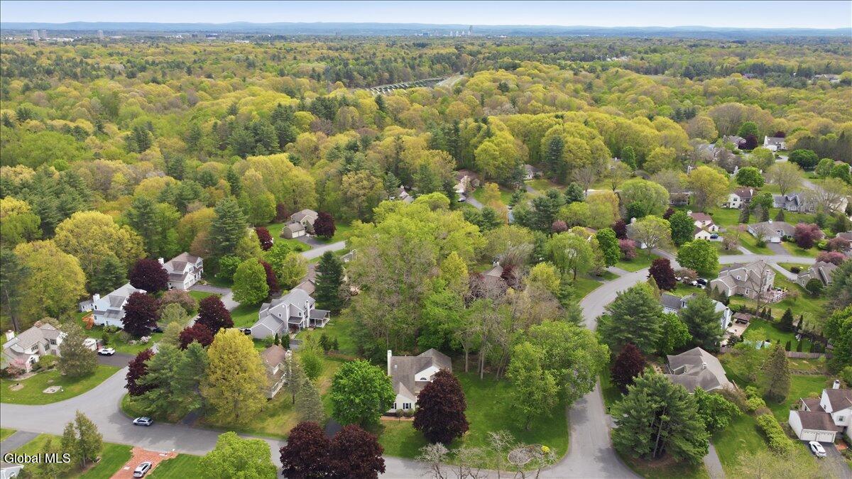 225 Walnut Lane Slingerlands NY 12159