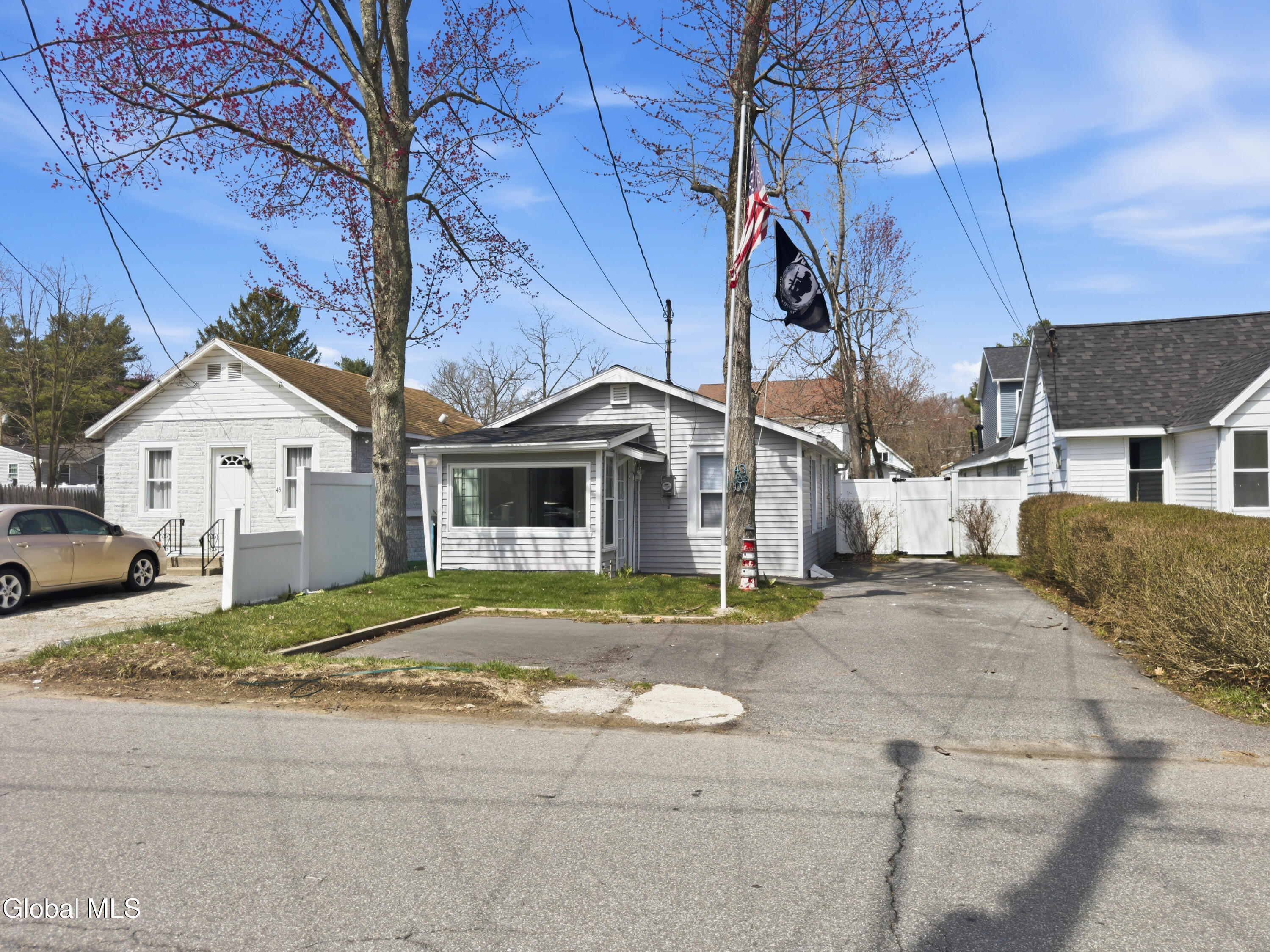 43 Virginia Avenue Albany NY 12205