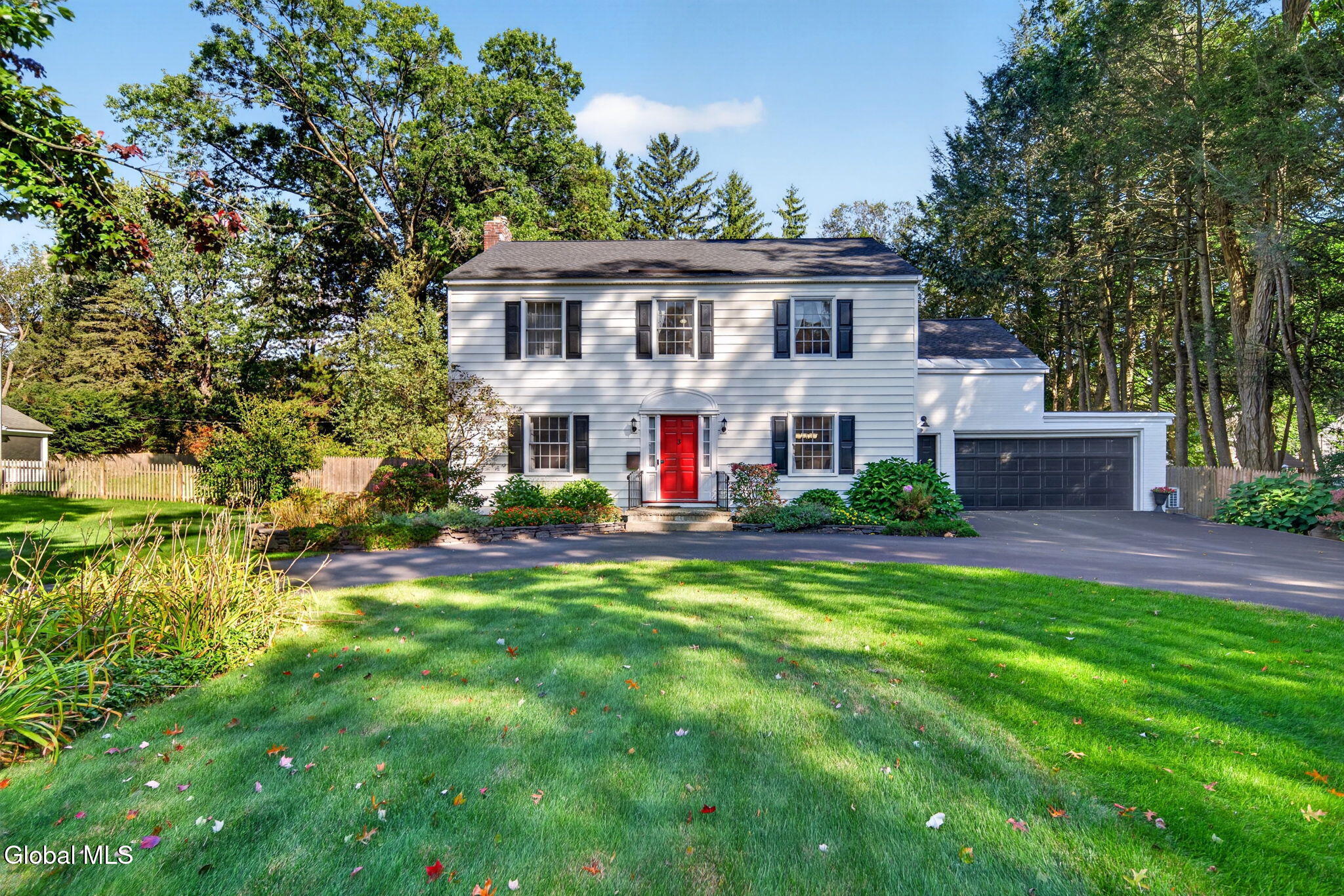 3 Locust Lane Loudonville NY 12211