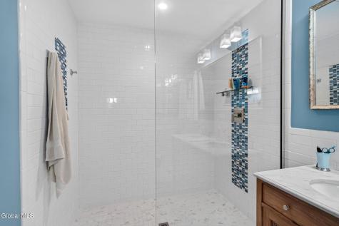 3 Locust Lane Loudonville NY 12211