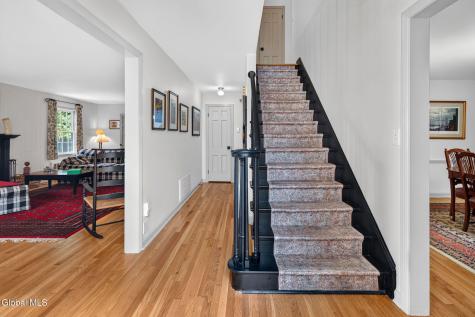 3 Locust Lane Loudonville NY 12211