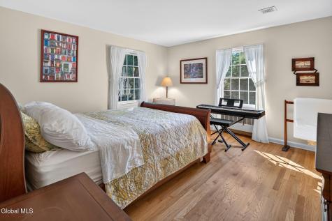 3 Locust Lane Loudonville NY 12211