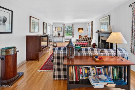 3 Locust Lane Loudonville NY 12211