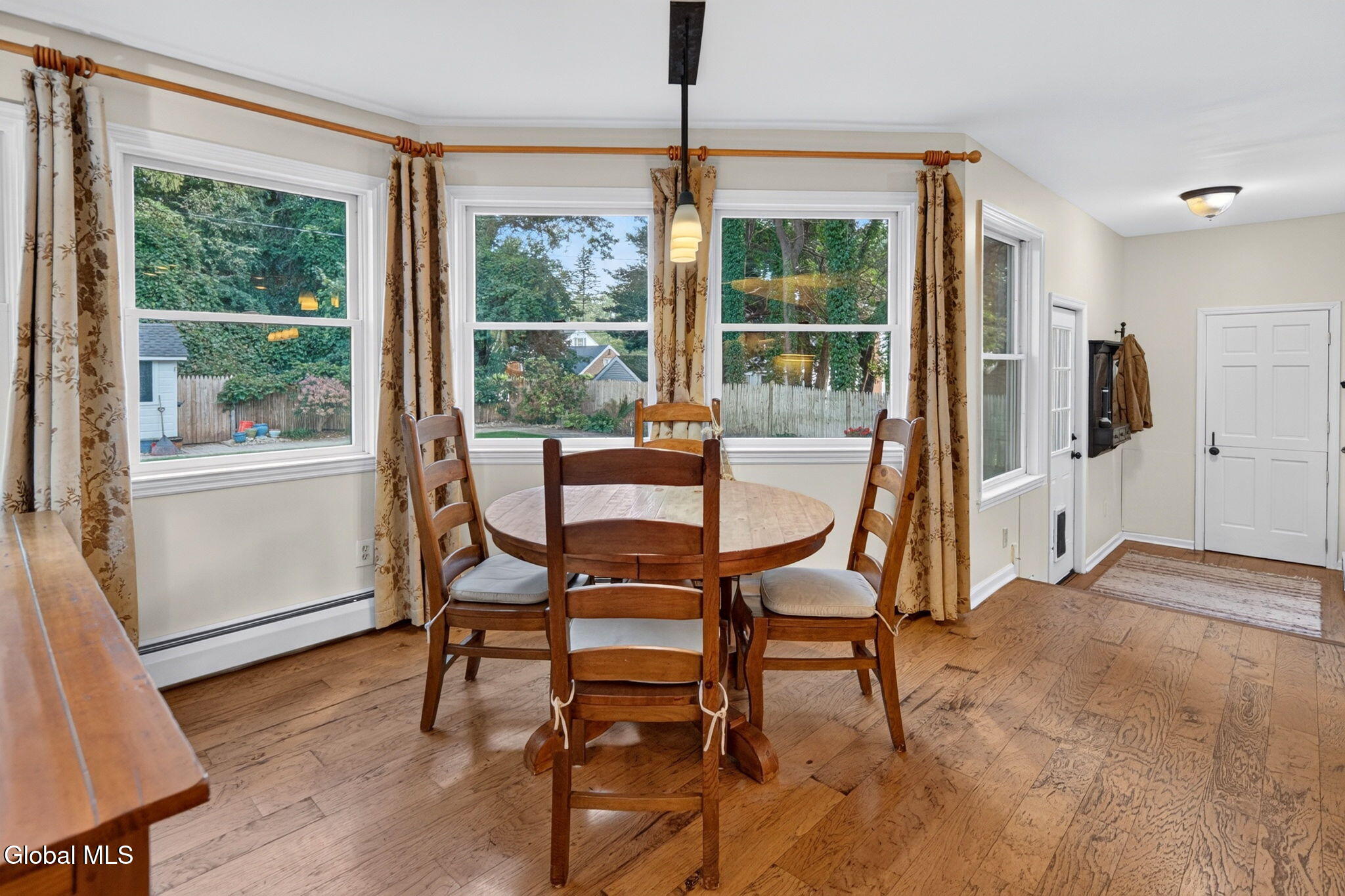 3 Locust Lane Loudonville NY 12211