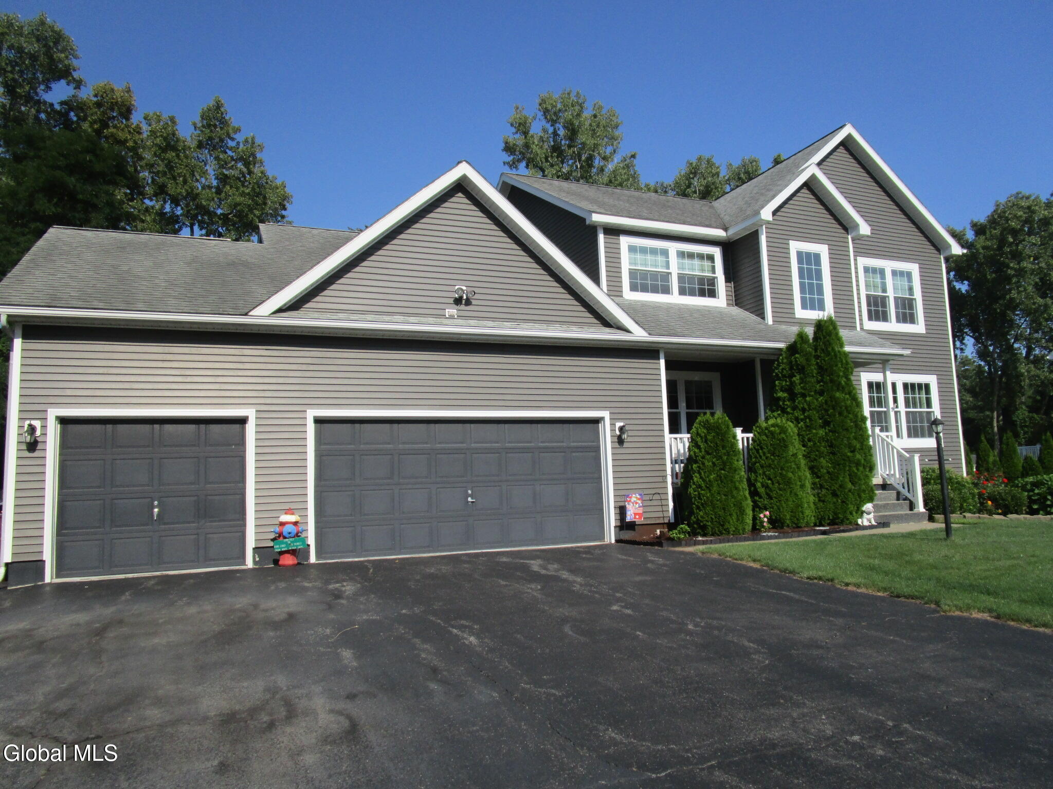 1122 Dianne Court Schenectady NY 12303