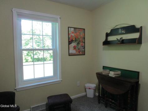 1122 Dianne Court Schenectady NY 12303