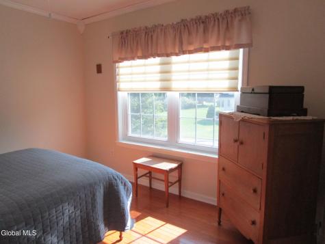 1122 Dianne Court Schenectady NY 12303