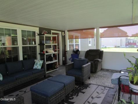 1122 Dianne Court Schenectady NY 12303