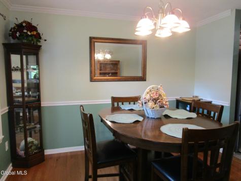 1122 Dianne Court Schenectady NY 12303