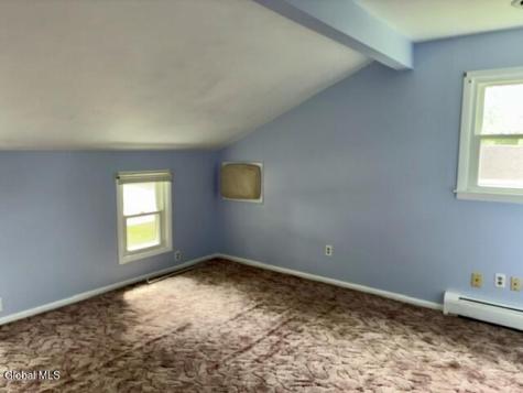 6 Pinestump Road Albany NY 12205