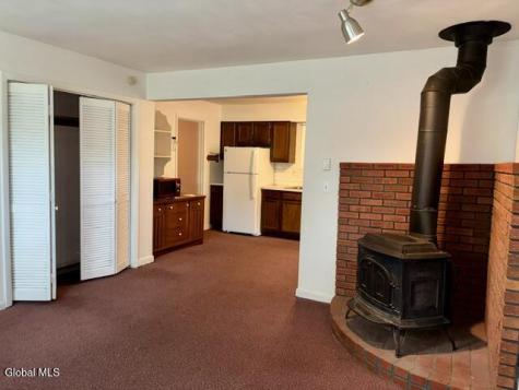 6 Pinestump Road Albany NY 12205