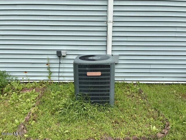 6 Pinestump Road Albany NY 12205