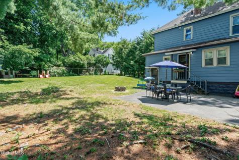 36 Henrietta Street Amsterdam NY 12010