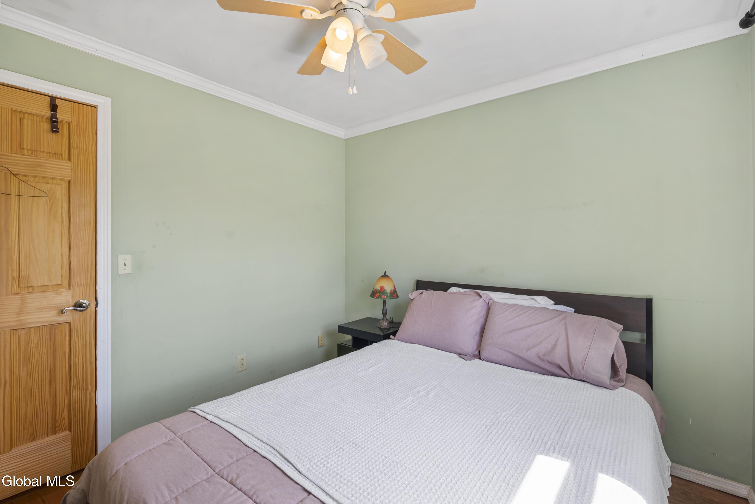 48 Wilshire Drive Albany NY 12205