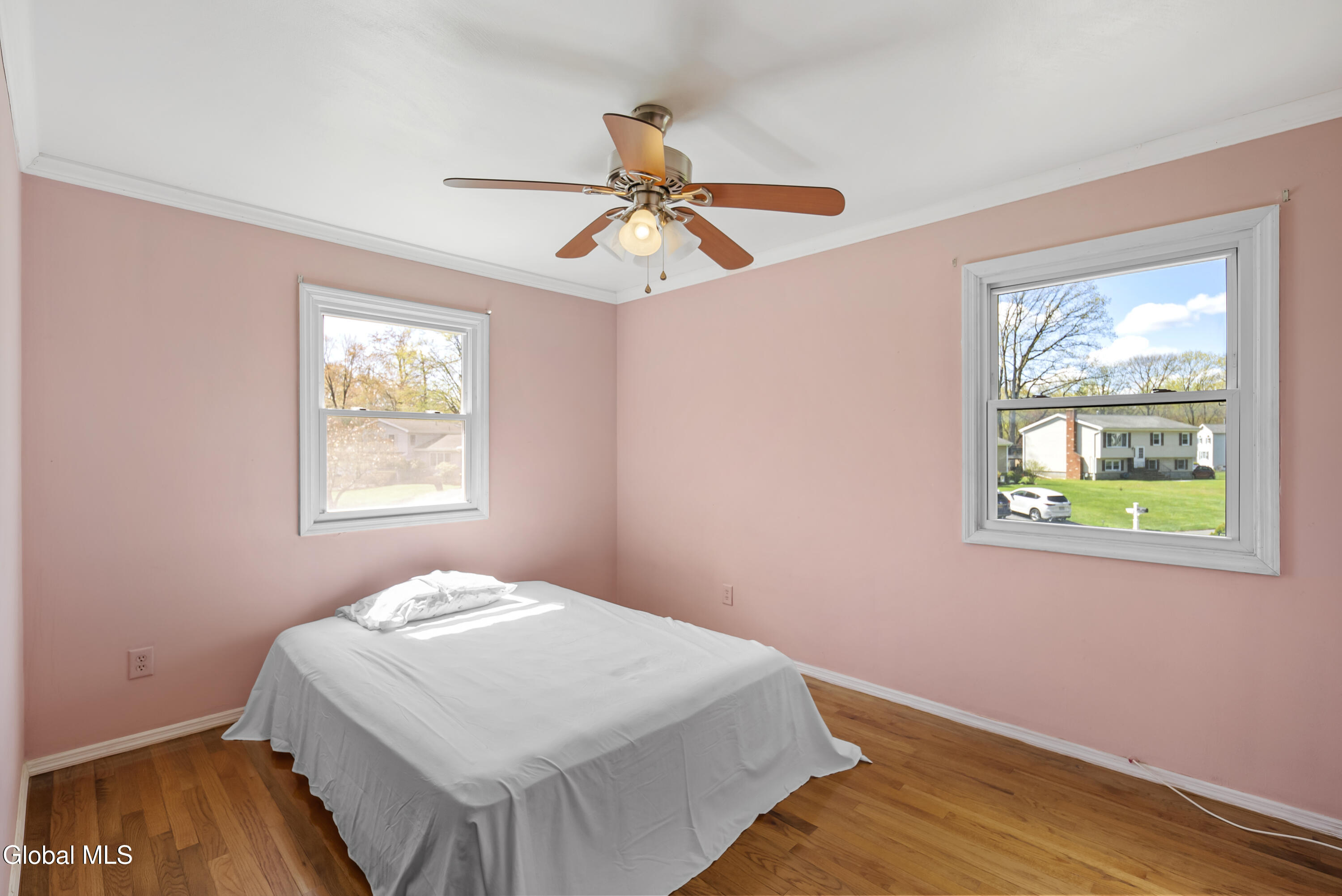 48 Wilshire Drive Albany NY 12205