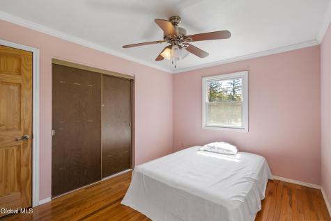 48 Wilshire Drive Albany NY 12205