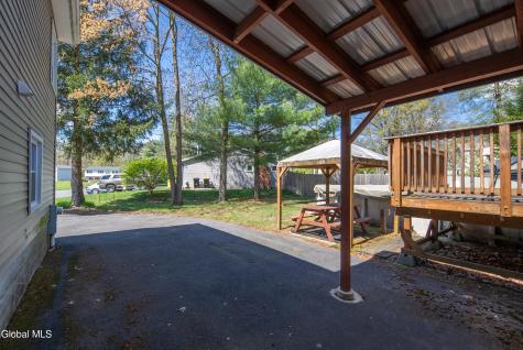 48 Wilshire Drive Albany NY 12205