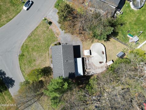 48 Wilshire Drive Albany NY 12205