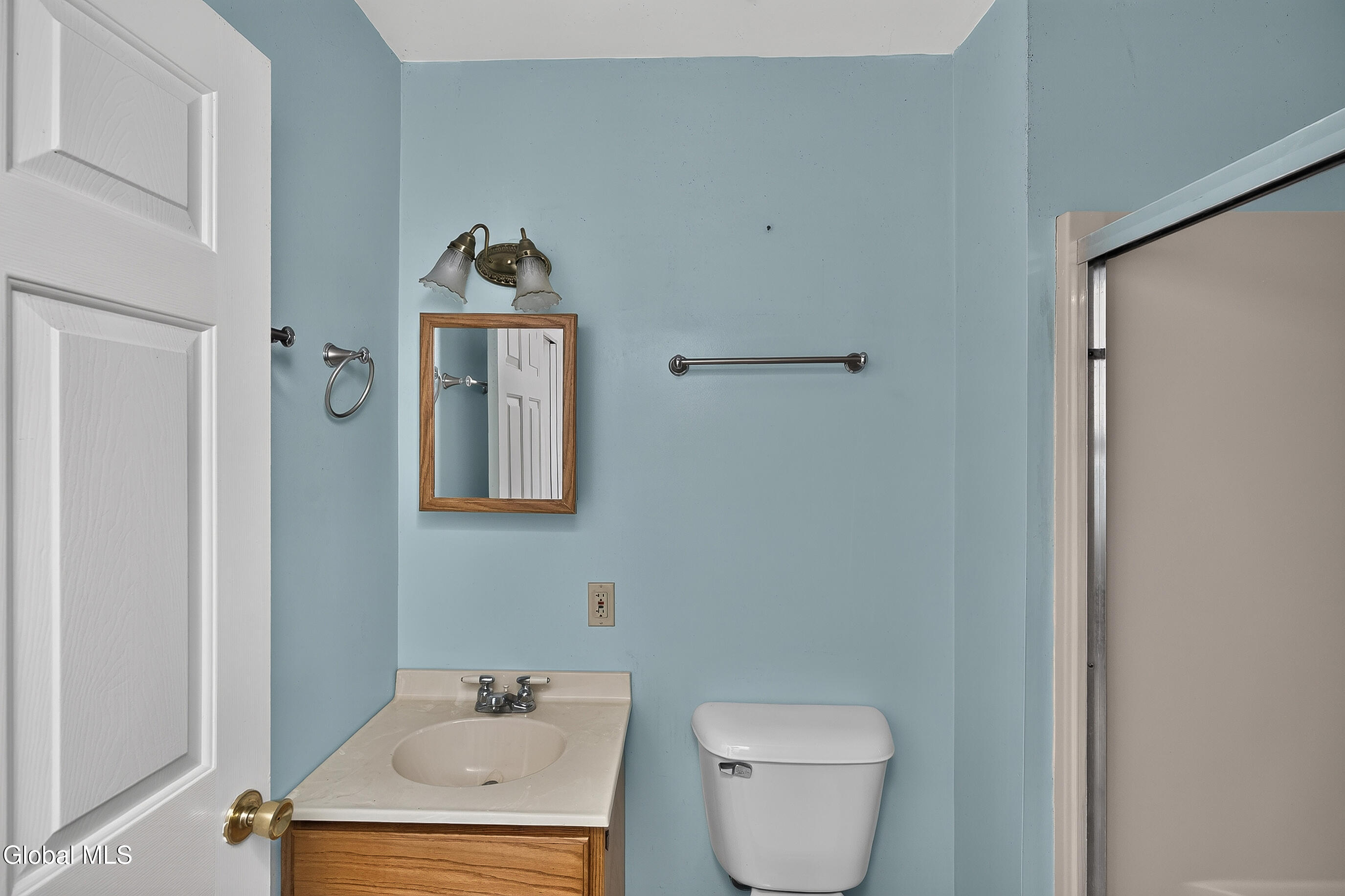 1324 Regent Street Niskayuna NY 12309