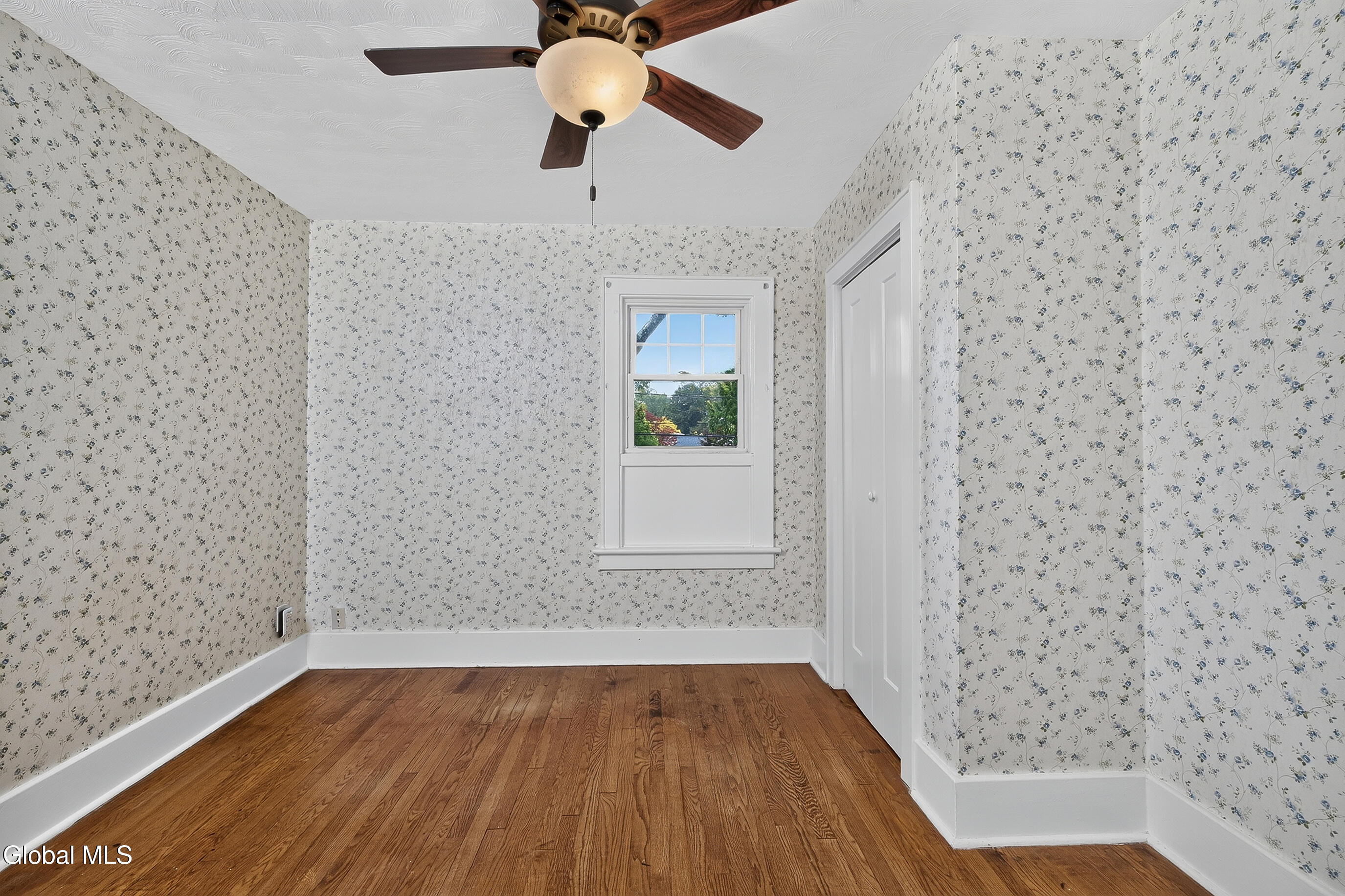 1324 Regent Street Niskayuna NY 12309