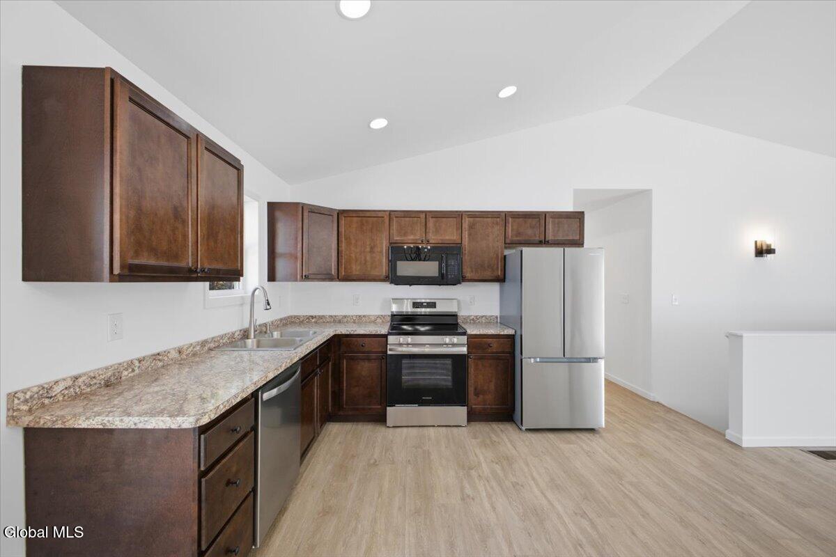 86 Eagan Road Queensbury NY 12804